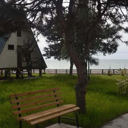 Kyalasur Hotel Sukhumi Bagian luar foto