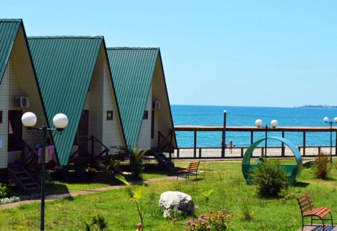 Kyalasur Hotel Sukhumi Bagian luar foto