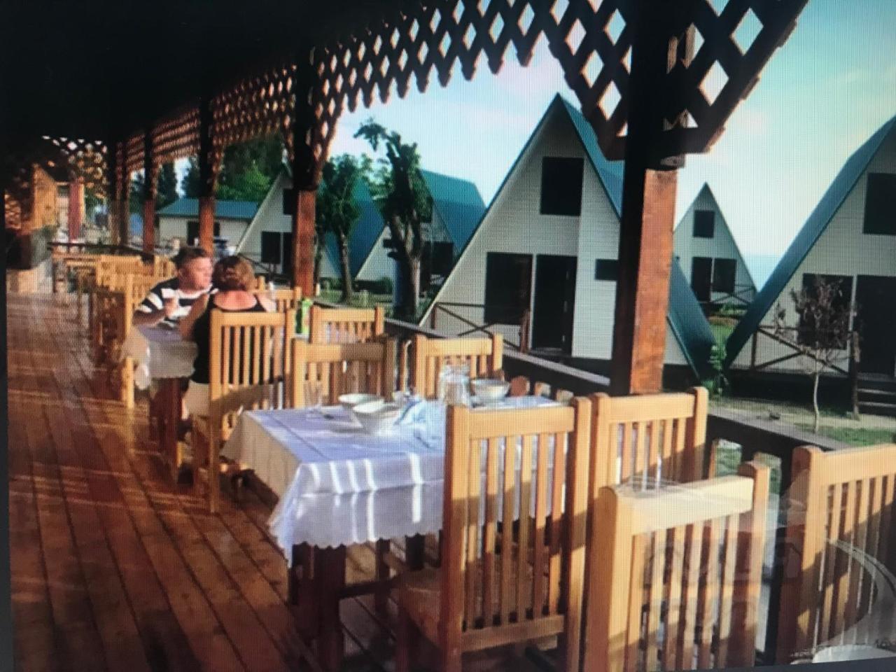 Kyalasur Hotel Sukhumi Bagian luar foto