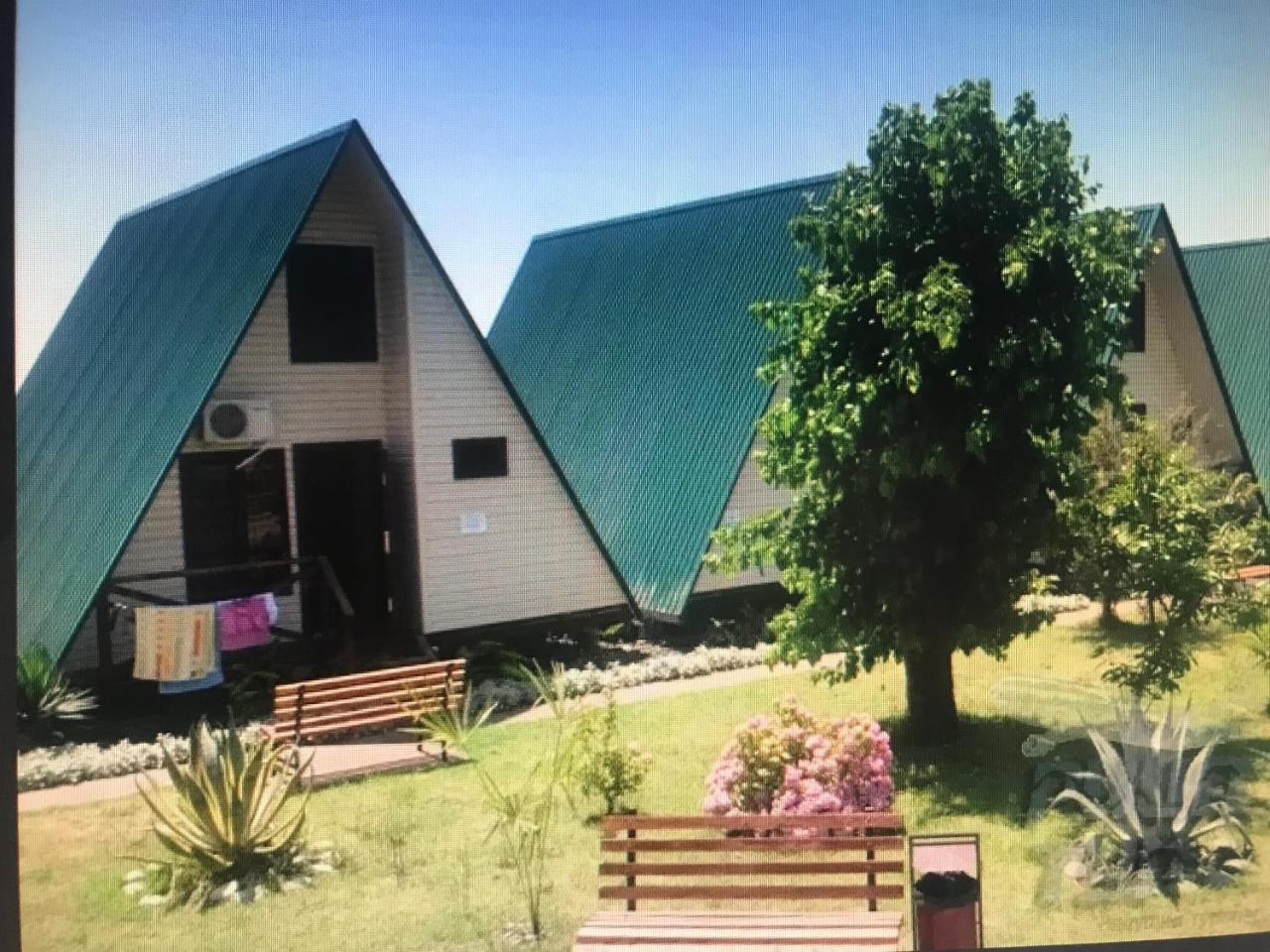 Kyalasur Hotel Sukhumi Bagian luar foto